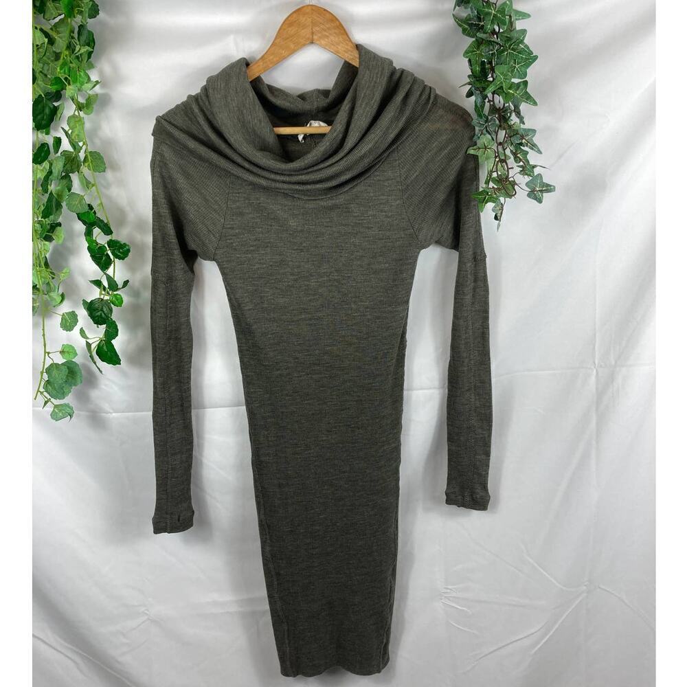DUFFY Off shoulder wool dress
